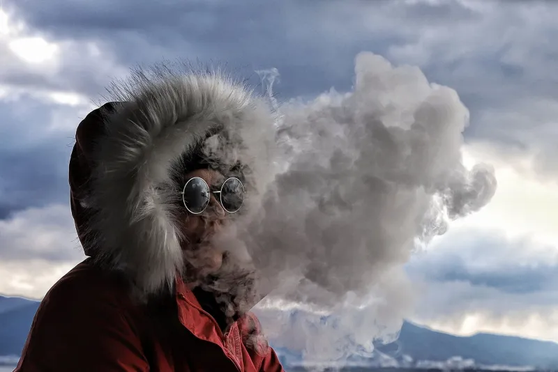 Cold Pockets, Hot Vapour: How to Carry and Protect Your HK Vape Gear Through an Australian Winter